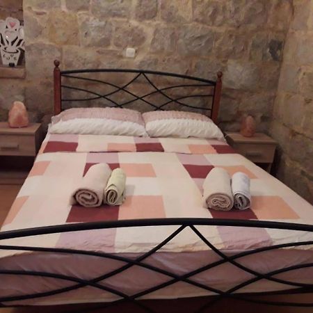 Apartments Eliana Спліт Екстер'єр фото