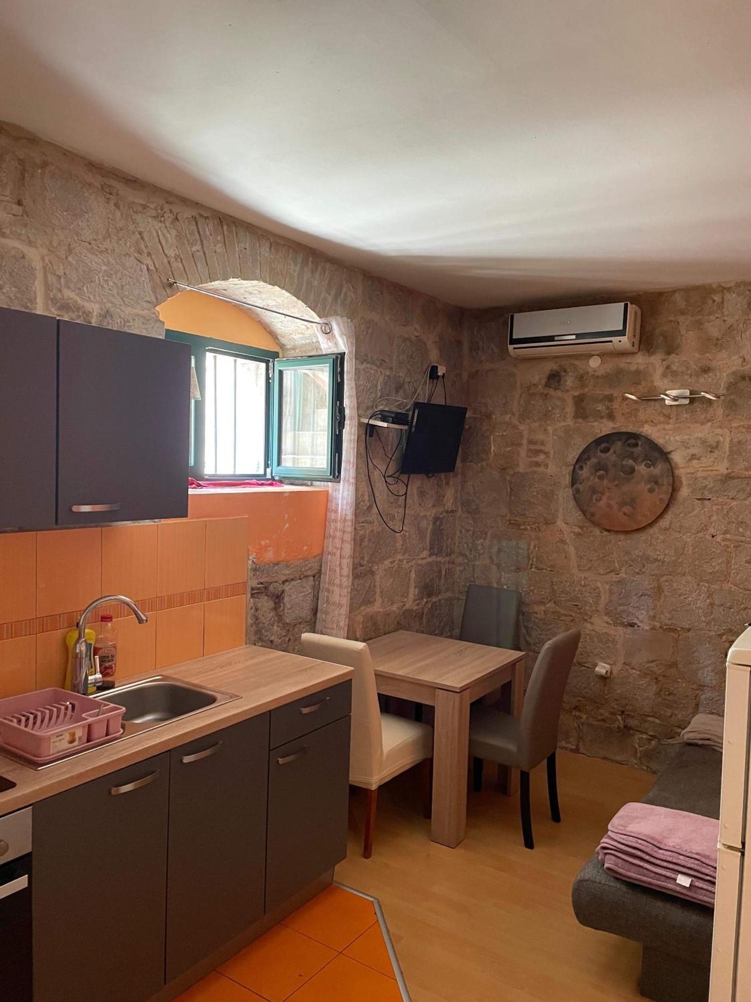 Apartments Eliana Спліт Екстер'єр фото