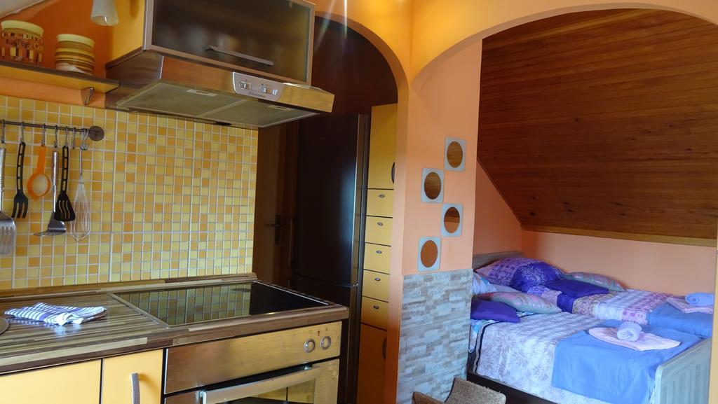 Apartments Eliana Спліт Екстер'єр фото