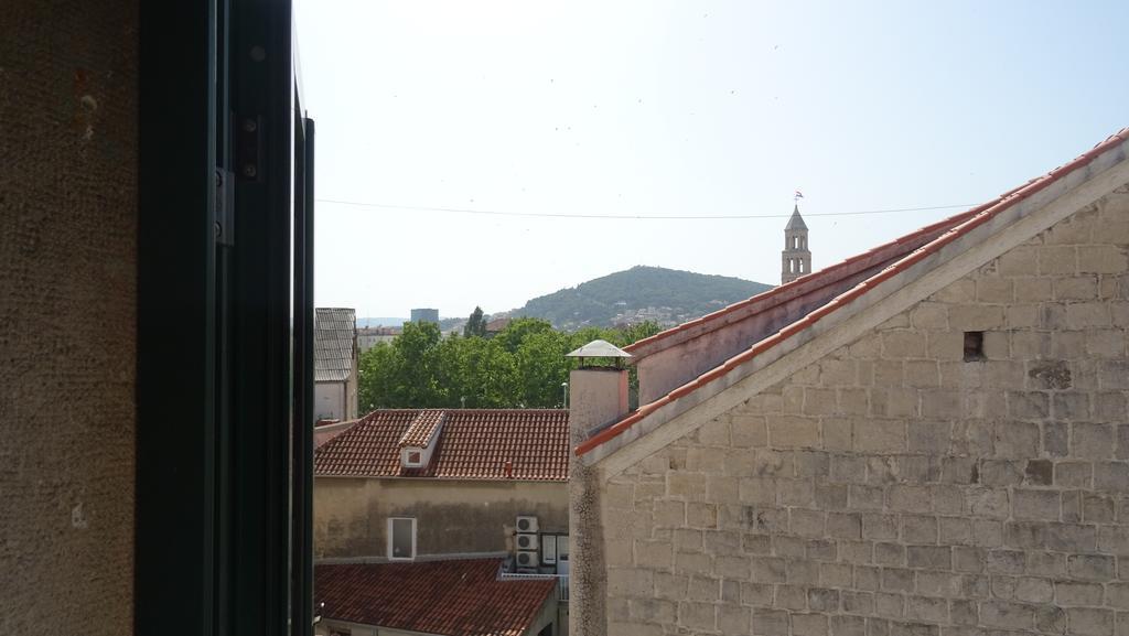Apartments Eliana Спліт Екстер'єр фото